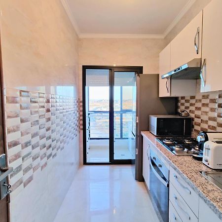 Appartment In Tanger City Center - 5Min To The Beach - Free Parking Ngoại thất bức ảnh