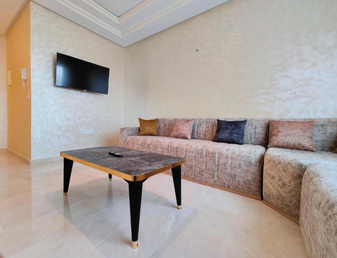 Appartment In Tanger City Center - 5Min To The Beach - Free Parking Ngoại thất bức ảnh